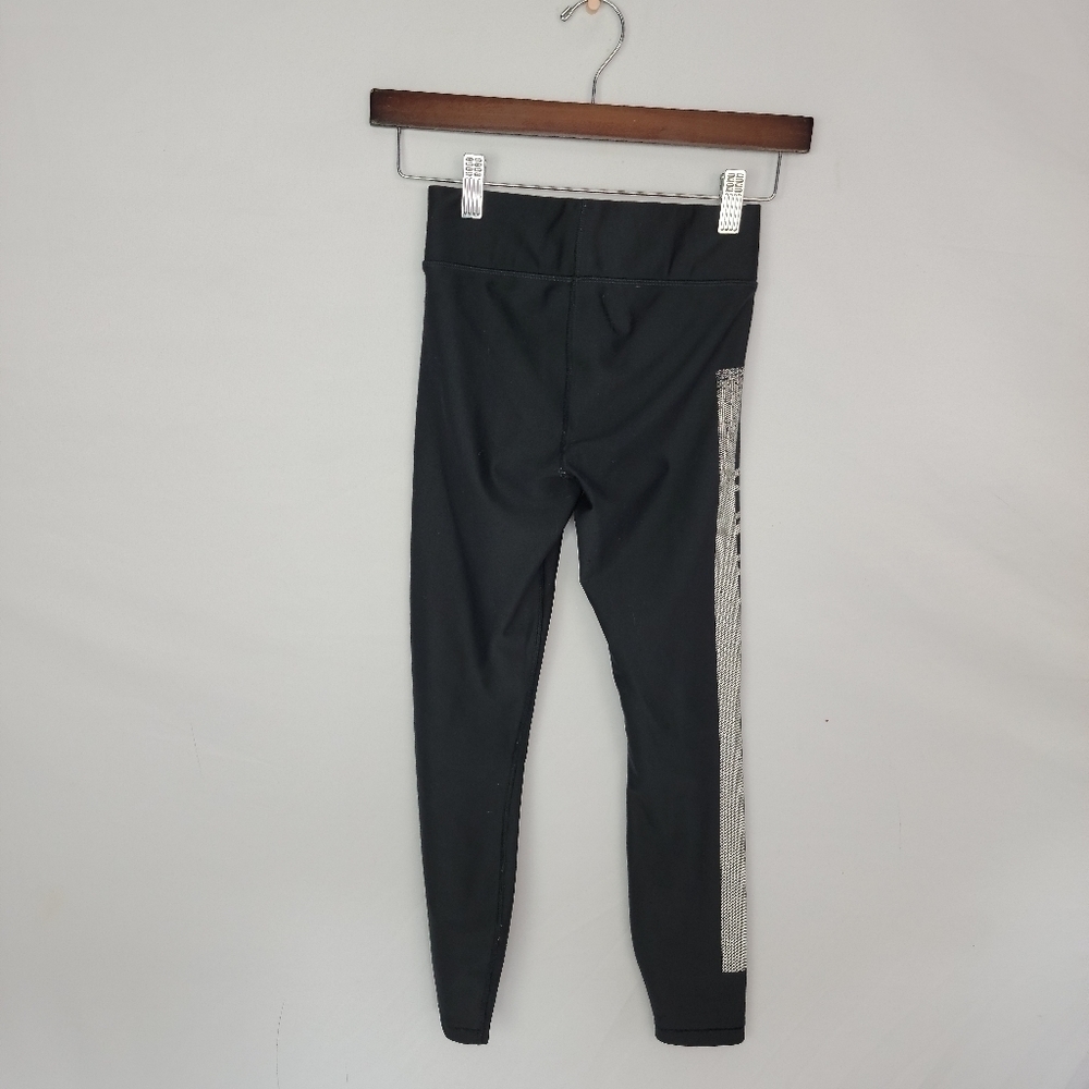 Women's XS Under Armour Leggings